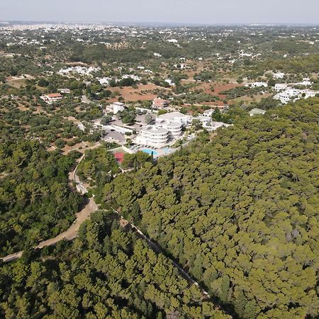 Hotel Lo Smeraldo Cisternino Eksteriør billede